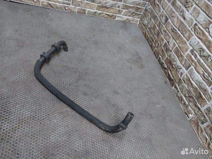 Патрубок системы охлаждения Mercedes-Benz G-Class