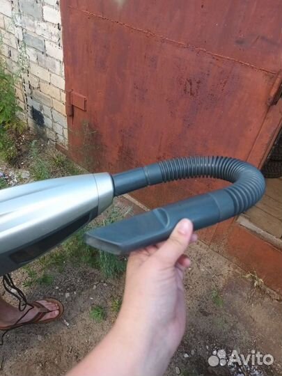 Пылесос для автомобиля