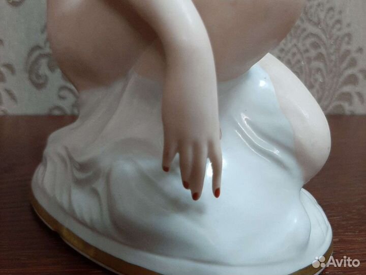 Фарфоровая статуэтка,Дрезден