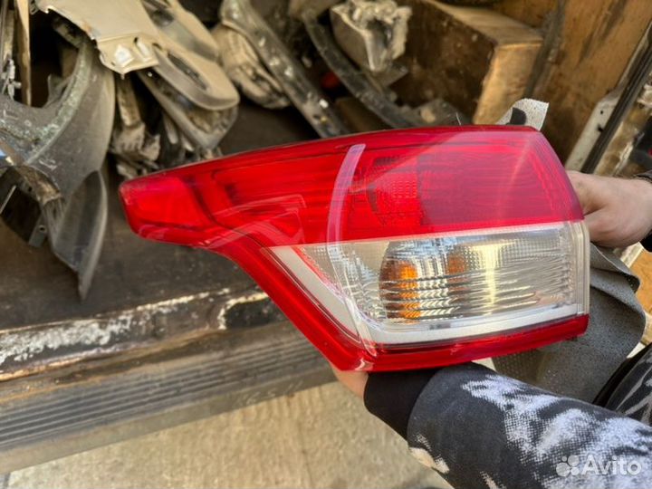Фонарь задний левый Ford Kuga 2 2.0 2014