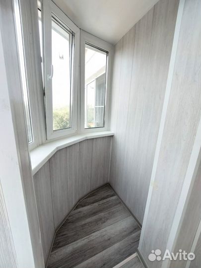 Утепление, отделка, остекление балконов