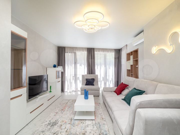 3-к. квартира, 88 м², 3/12 эт.