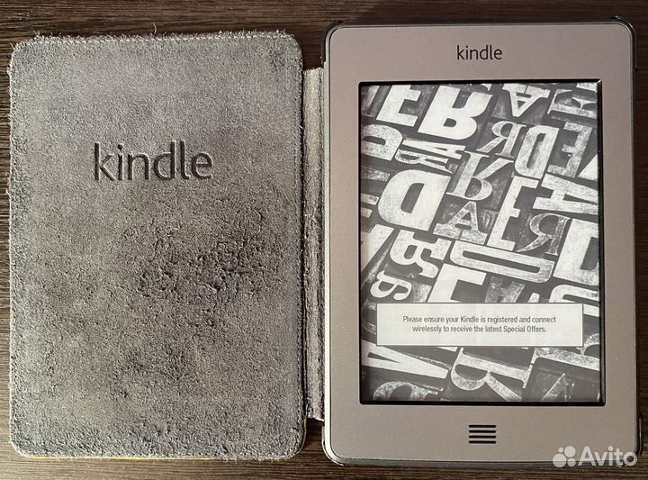 Электронная книга Amazon Kindle Touch Wi-Fi