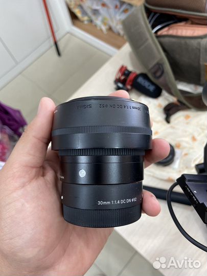 Sigma 30mm f 1 4 sony e