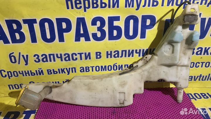 Бачок омывателя Ford Focus