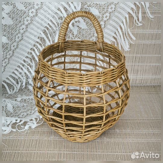 Ажурная корзина для хранения