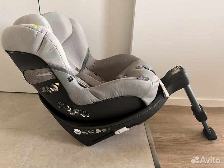 Поворотное автокресло Cybex Sirona s i-size