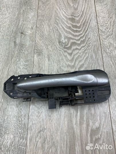 Ручка наружная Renault Fluence K4M 2011