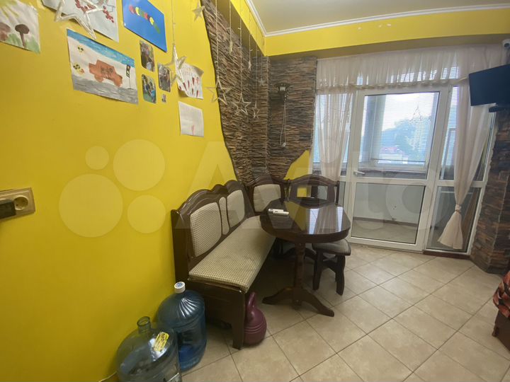 2-к. квартира, 42 м², 4/9 эт.