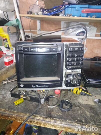 Магнитола Мерседес w220