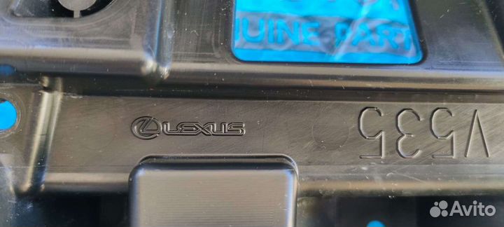 Кронштейн в решетку радиатора Lx без дефектов