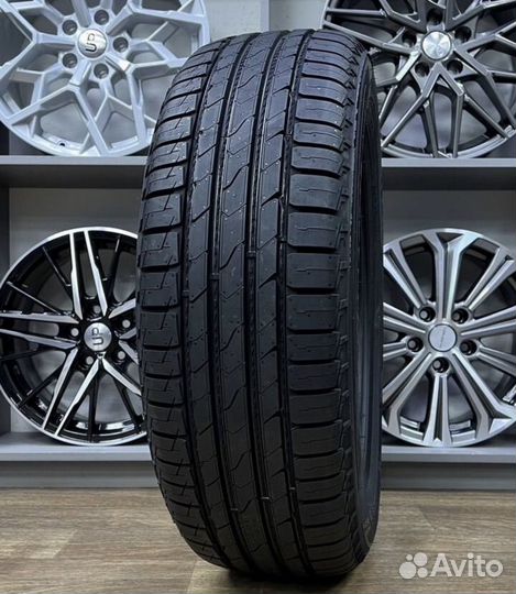 Ikon Tyres Character Aqua SUV 235/60 R16 100H