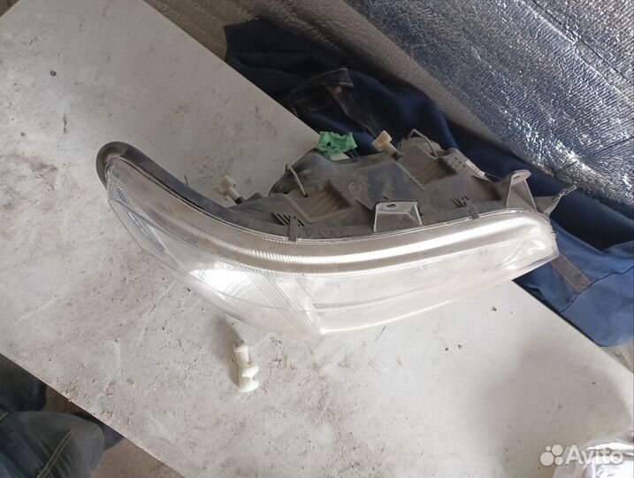 Фара правая mercedes sprinter A9098200761