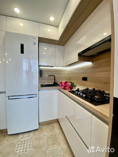 Кухни из мдф, лдсп на заказ. Фабрика в Омске