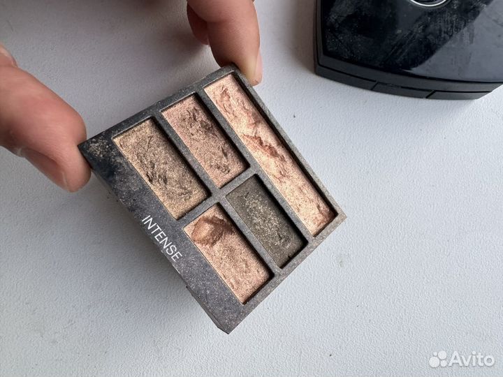 Chanel стойкие, clinique тональный