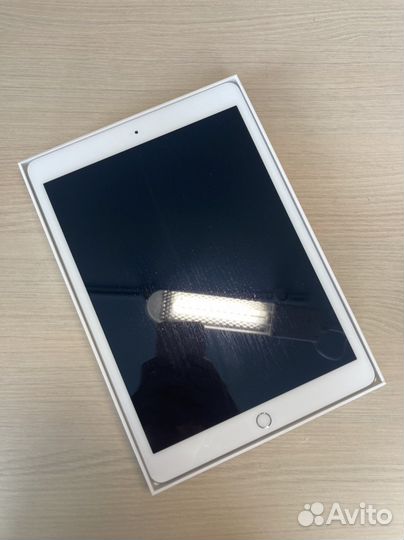 iPad 8 2020 wifi 32gb