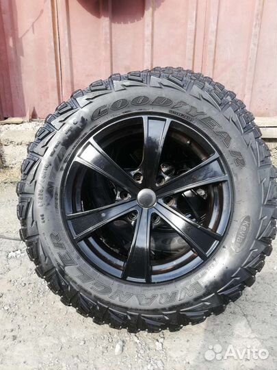 Колеса в сборе r18 летние 275 65 18 6х139.7