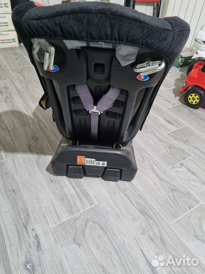 Автомобильное детское кресло от 0 до 18 кг