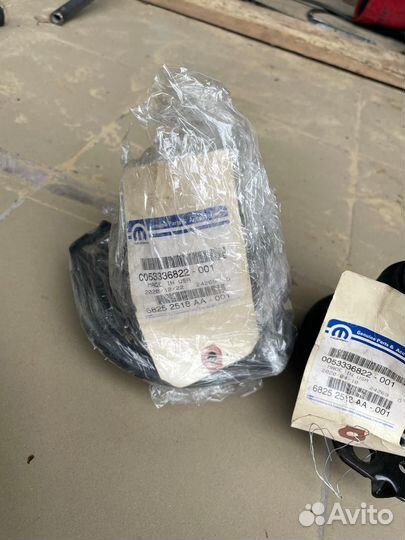 Подушки двигателя Jeep