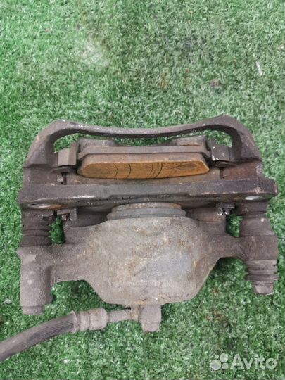 Суппорт передний правый Hyundai Getz хетчбек 3