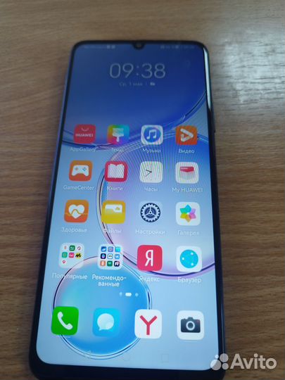 HUAWEI nova Y70, 4/64 ГБ