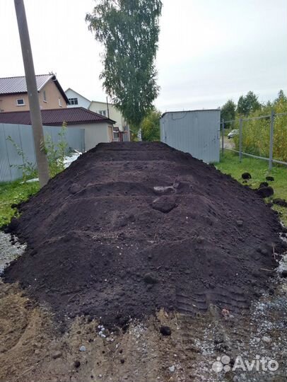 Чернозём. Торф. Плодородная земля. Смесь в огород