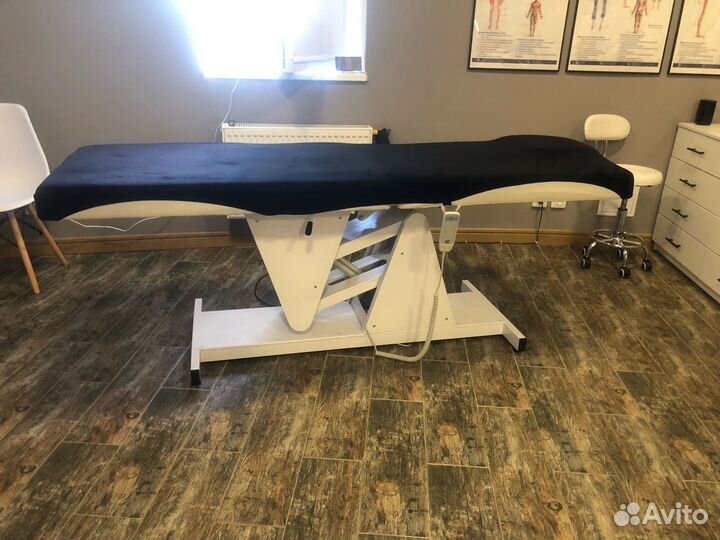 Массажный стол