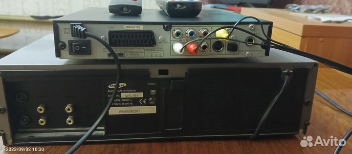 Видеомагнитофон & двд плеер