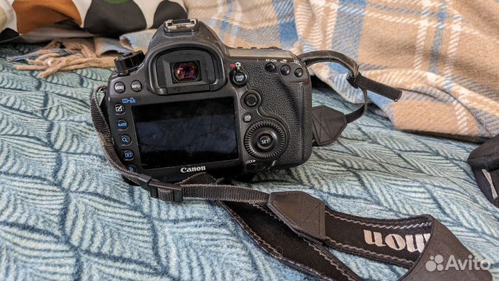 Фотоаппарат Canon 5d mark III