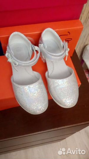 Обувь для девочки