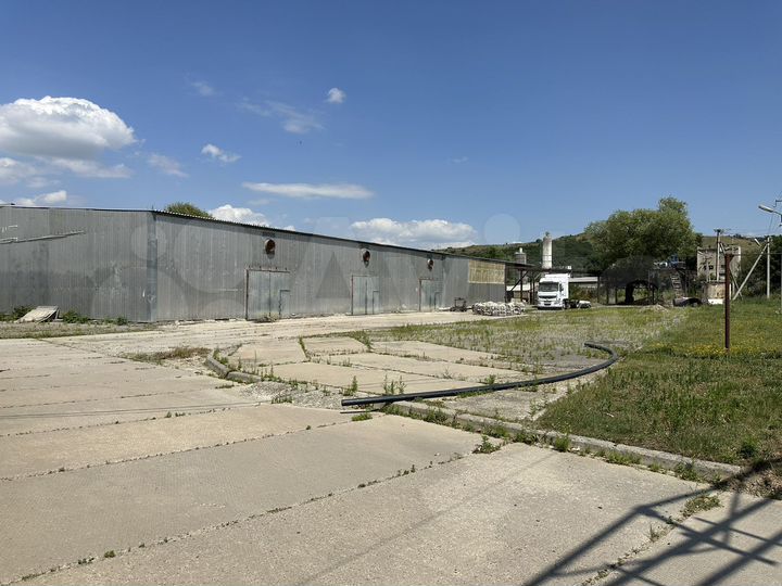 Склад, 2400 м²