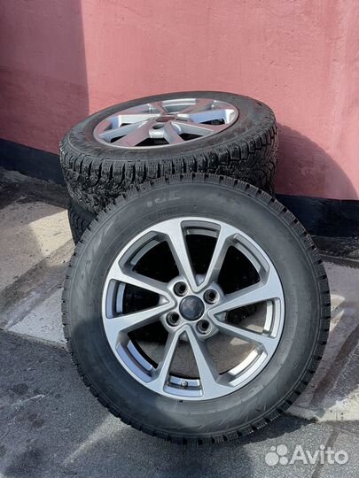Комплект зимних колёс 185/65/R15 Pirelli Шипы