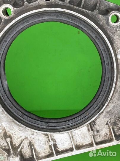 Крышка двигателя volvo FH13