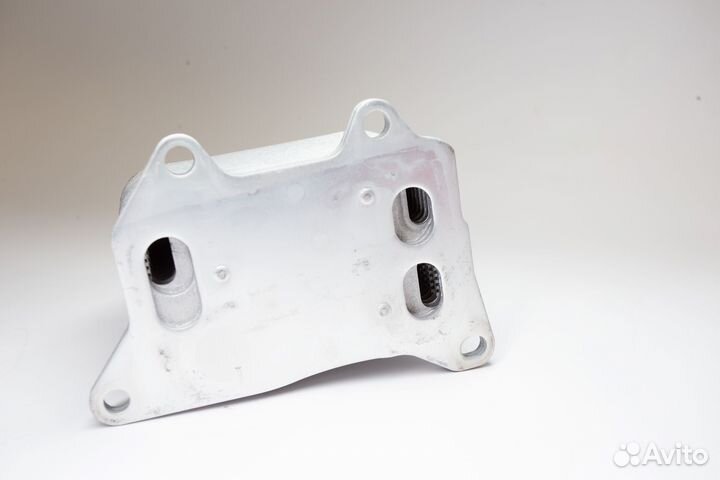 Масляный радиатор VAG 1.8/2.0 TSI GEN3 06L117021E