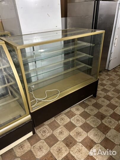 Витрина кондитерская куб Carboma 1,3