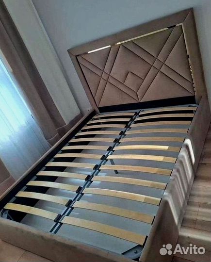 Кровать на заказ