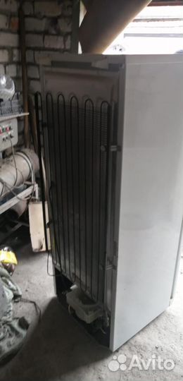 Холодильник