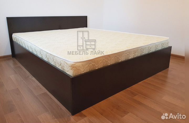 Кровать двухспальная