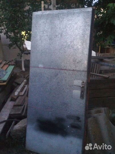 Дверь металическая