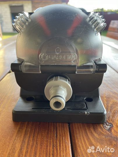 Распределитель воды автоматический Gardena
