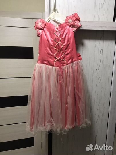 Платье на девочку