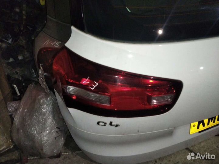 Фонарь задний citroen C4 picasso