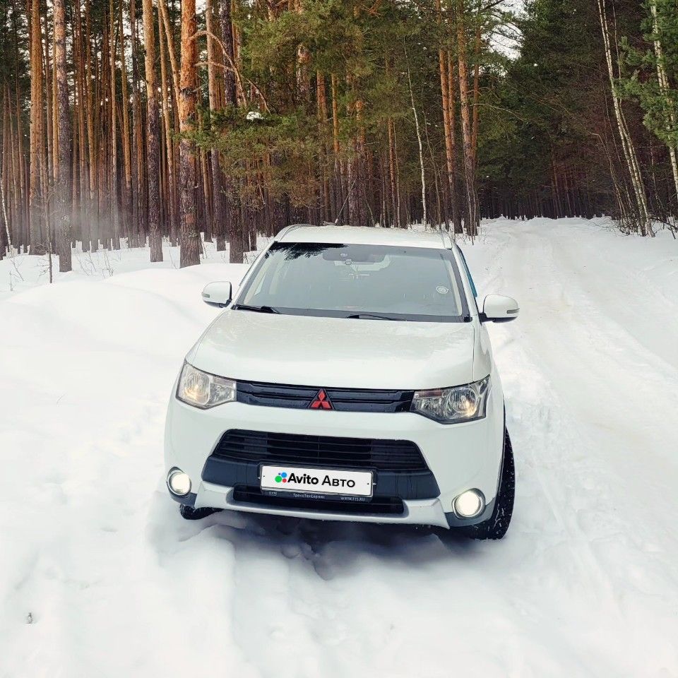 Mitsubishi Outlander: фото владельца