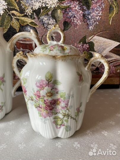 Сахарница и чайник