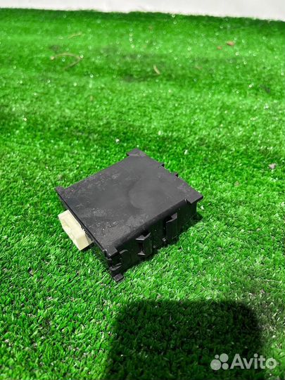 Модуль управления двери Lexus RX 4 2017