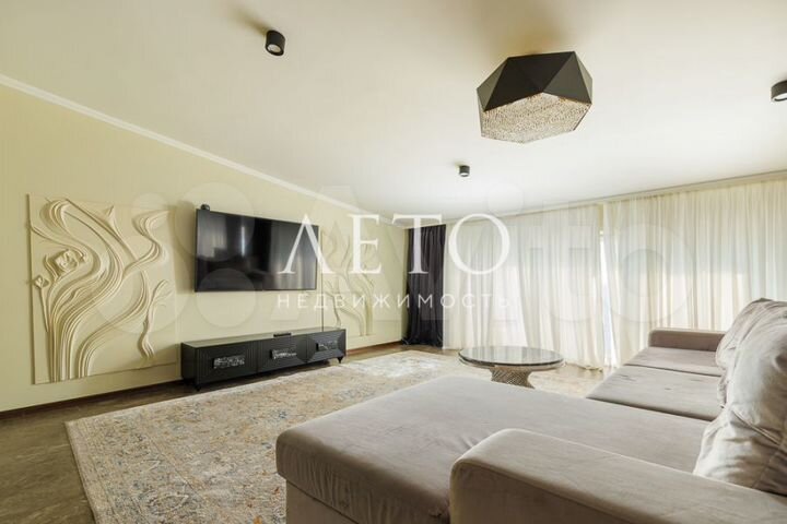 5-к. апартаменты, 265 м², 4/5 эт.