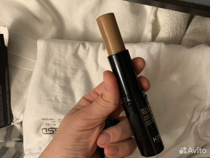 Скульптор kiko milano забронировано