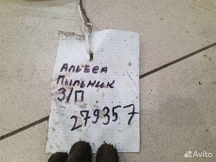 Щит опорный задний правый Fiat Albea 2002-2012