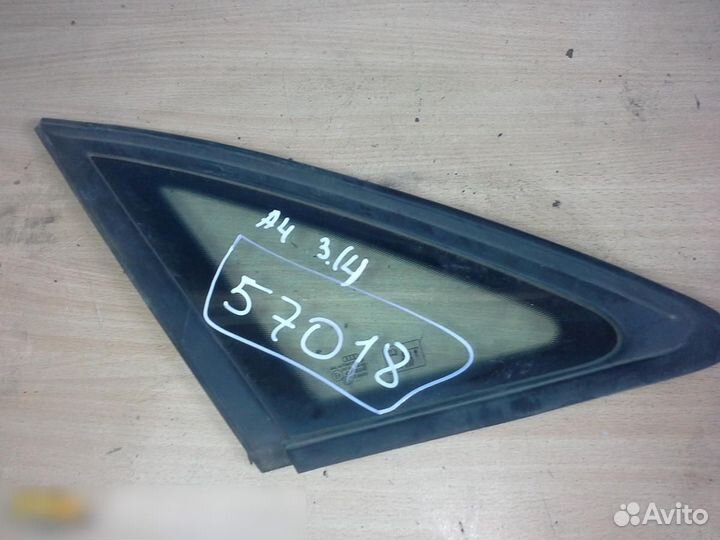 Стекло кузовное глухое левое Audi A4 B8 2007-2015