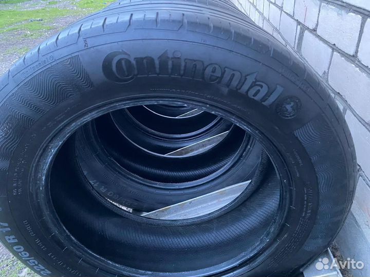 Continental ContiPremiumContact 5 225/60 R17